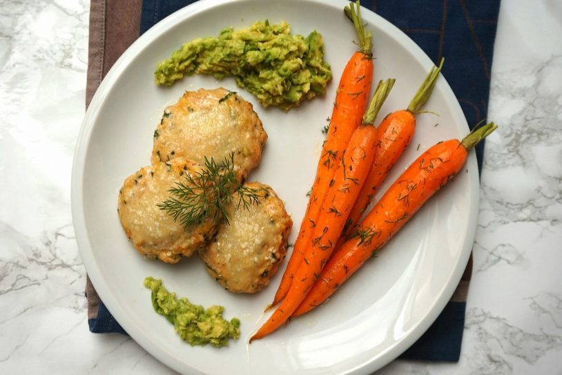 chicken - meatballs - carrots - zuchhini - avocado - gym - fitness - healthy - food