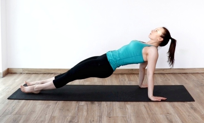 reverse plank exercise